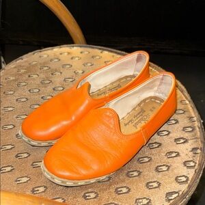 Sabah Bright Orange Shoes Sz 39.